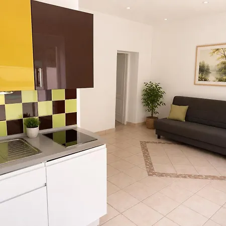 Maison d'hôtes Chambre ou Logement à Brasles Brasles